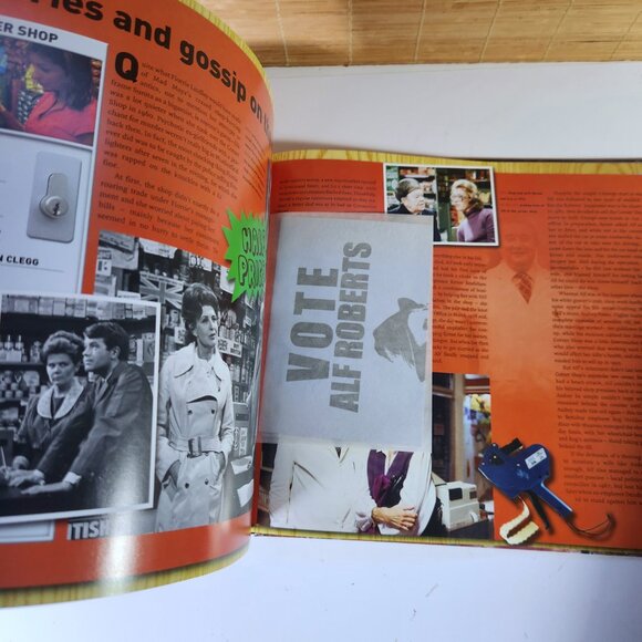 The Treasures of Coronation Street Tim Randall Removable Memorabilia & Audio CD - Picture 12 of 16